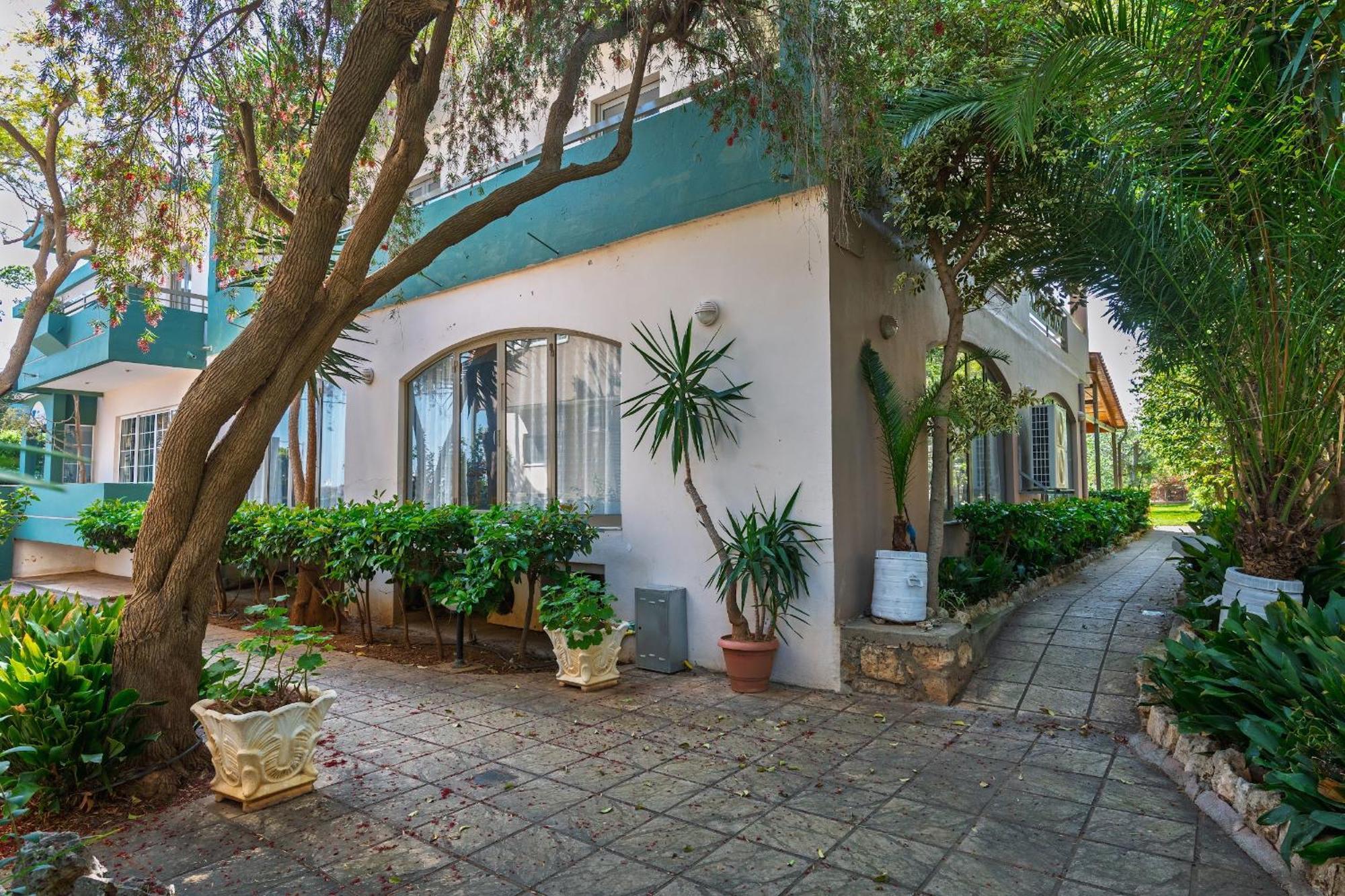 Pantheon Hotel (Adults Only) Atsipopoulo Exterior photo